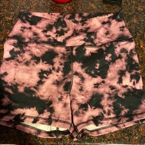 Fleo high rise contour Pink and Black Tie-Dye Women's Shorts